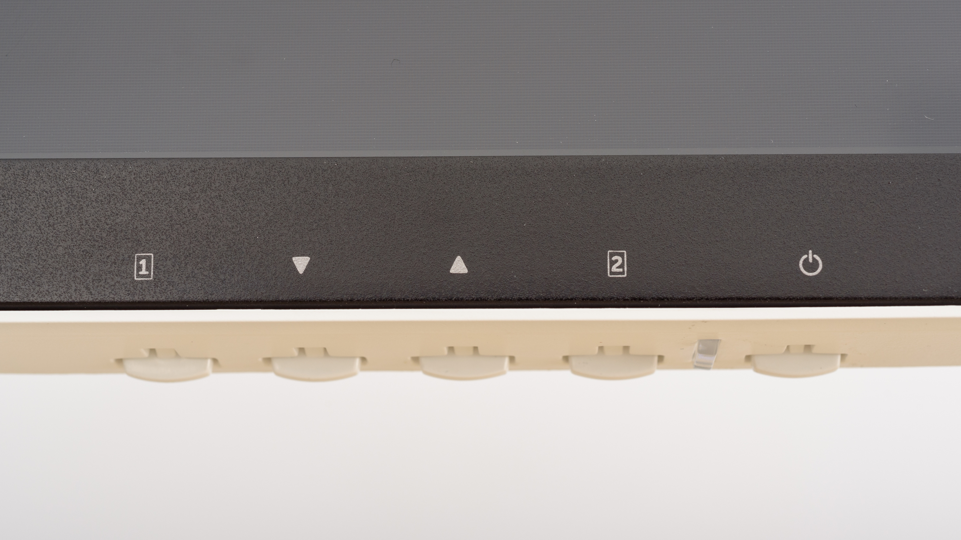 Dell D3218HN Review