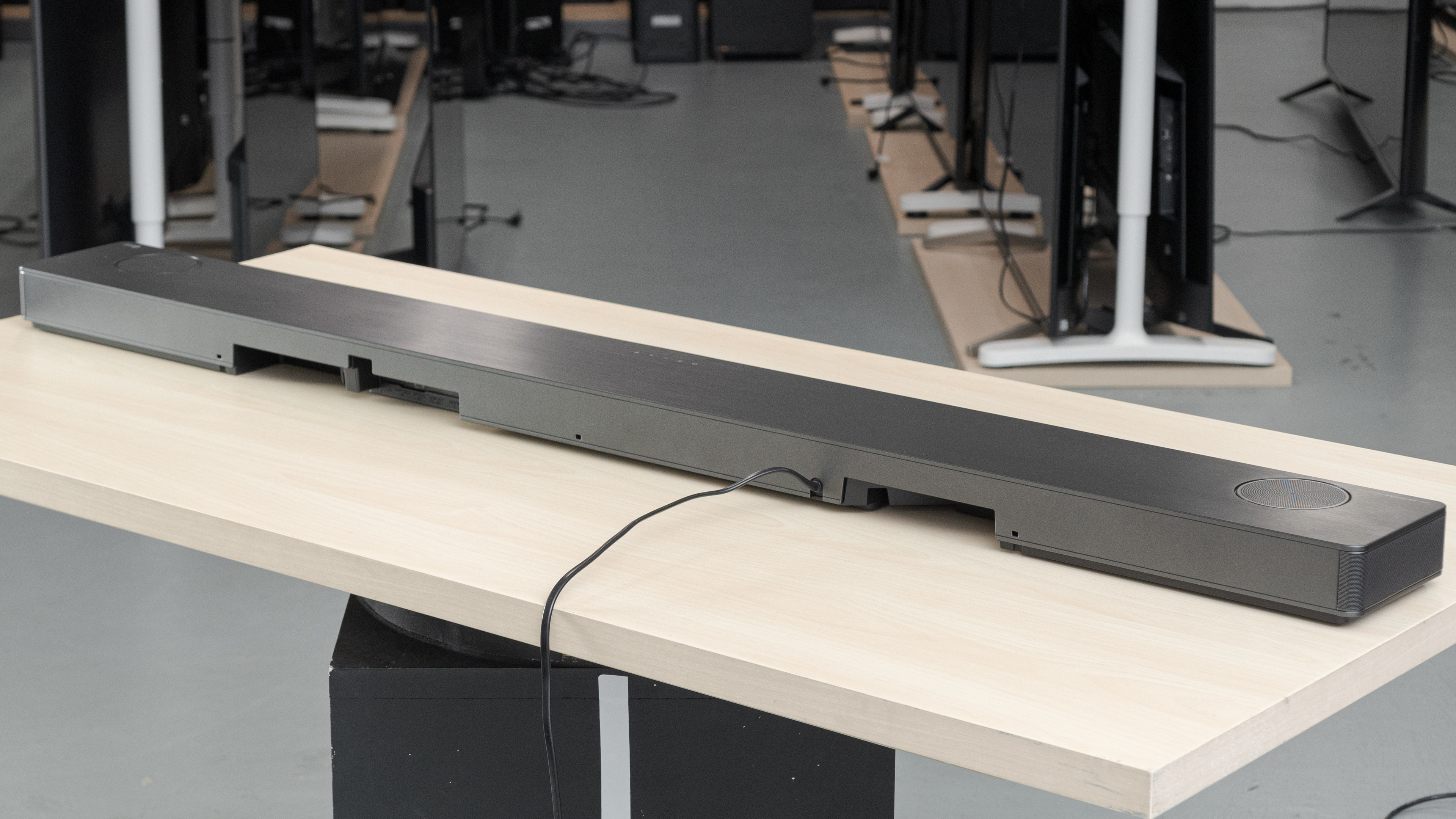 lg sk10y mount to tv