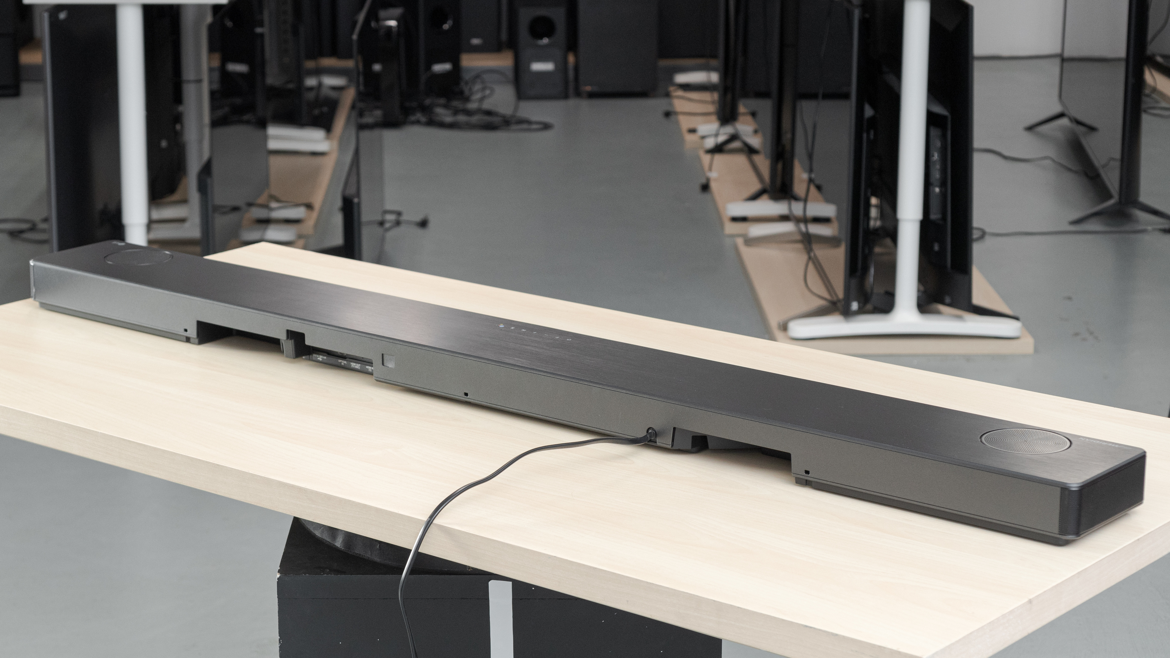 lg sl10yg reviews